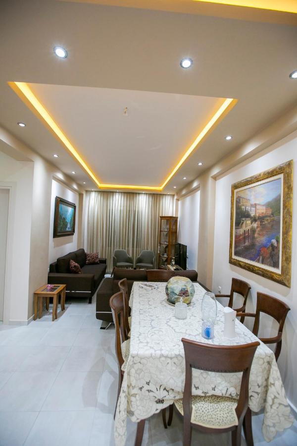 Moza House Lägenhet Kavala Exteriör bild