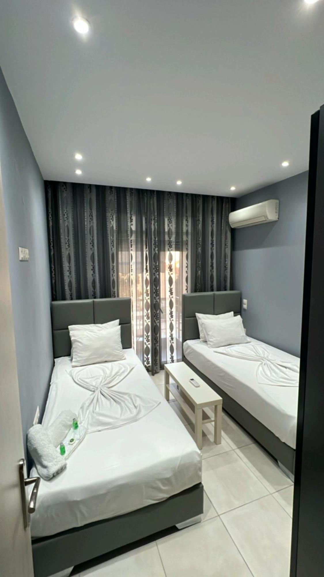 Moza House Lägenhet Kavala Exteriör bild
